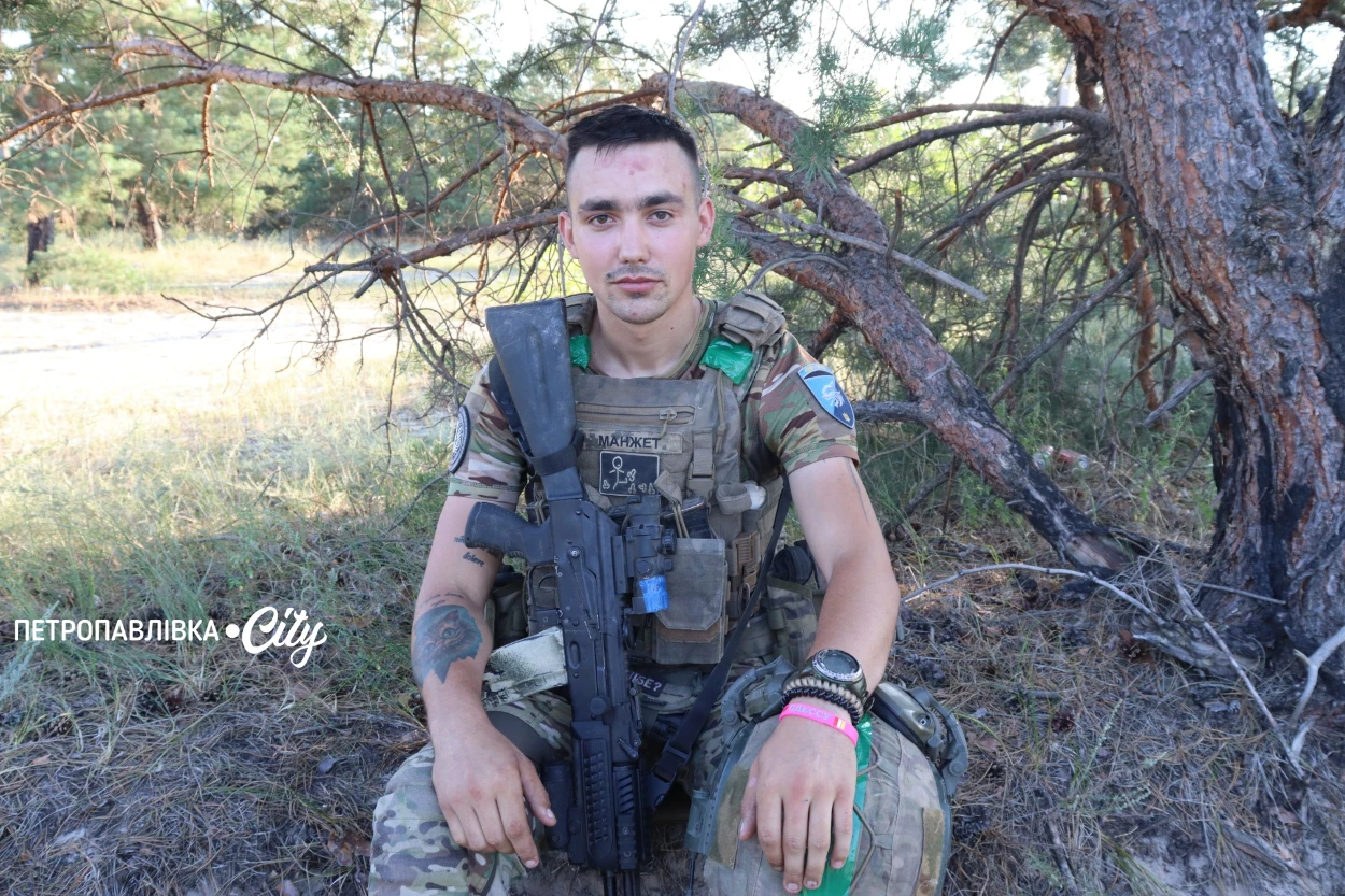 «Гаррі» і «Манжет» полюють на ворога з неба: історія двох операторів дронів морської піхоти