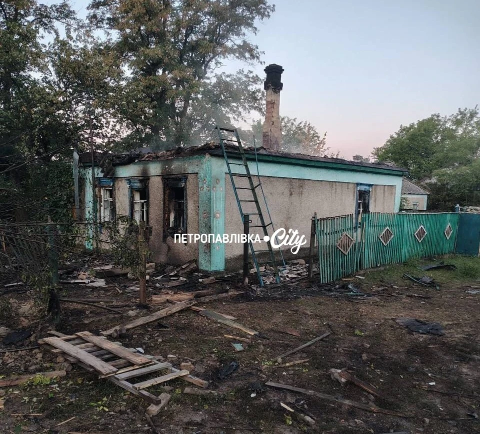 У Самарському ворожа «Герань» поцілила в будинок