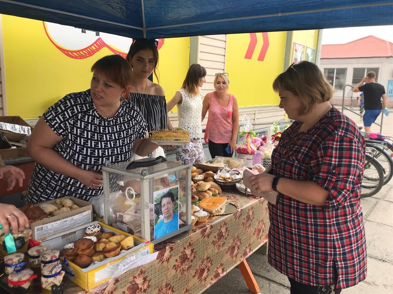 Активісти групи "Мамочки Петропавлівки"