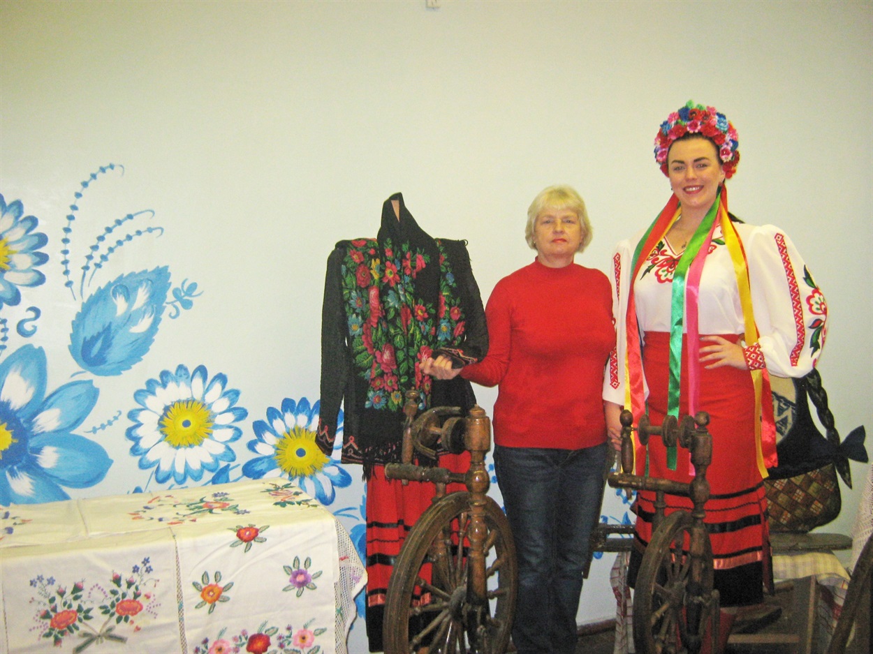 «Українська світлиця»