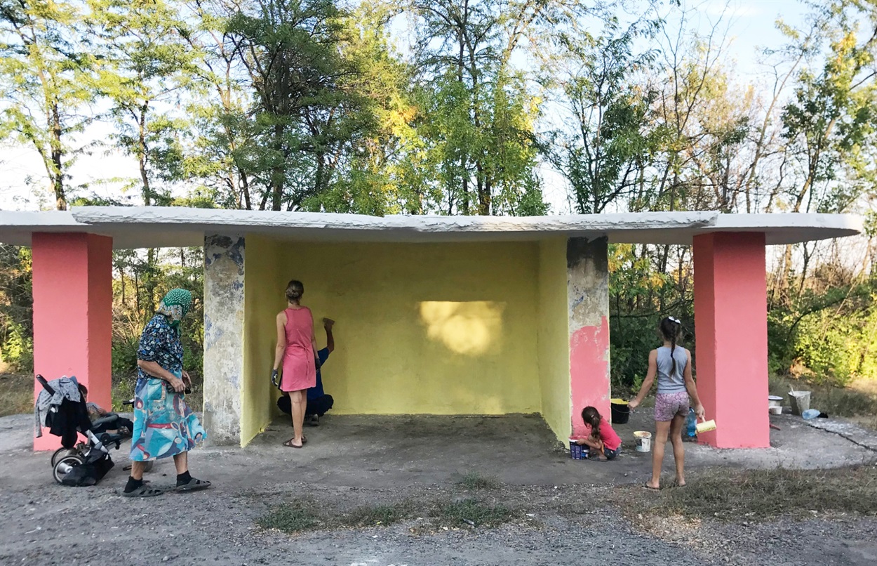 Зупинка в Петропавлівці