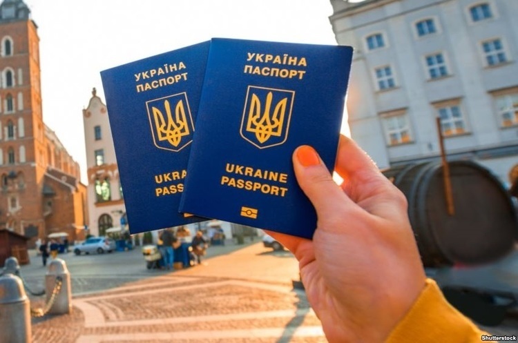 Україна отримала безвізовий режим у 2017 році