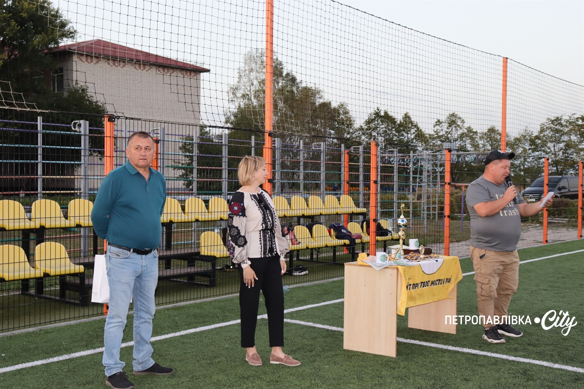 Футбольний турнір на Кубок “Степової зорі”: ветерани ЗСУ на полі разом із земляками