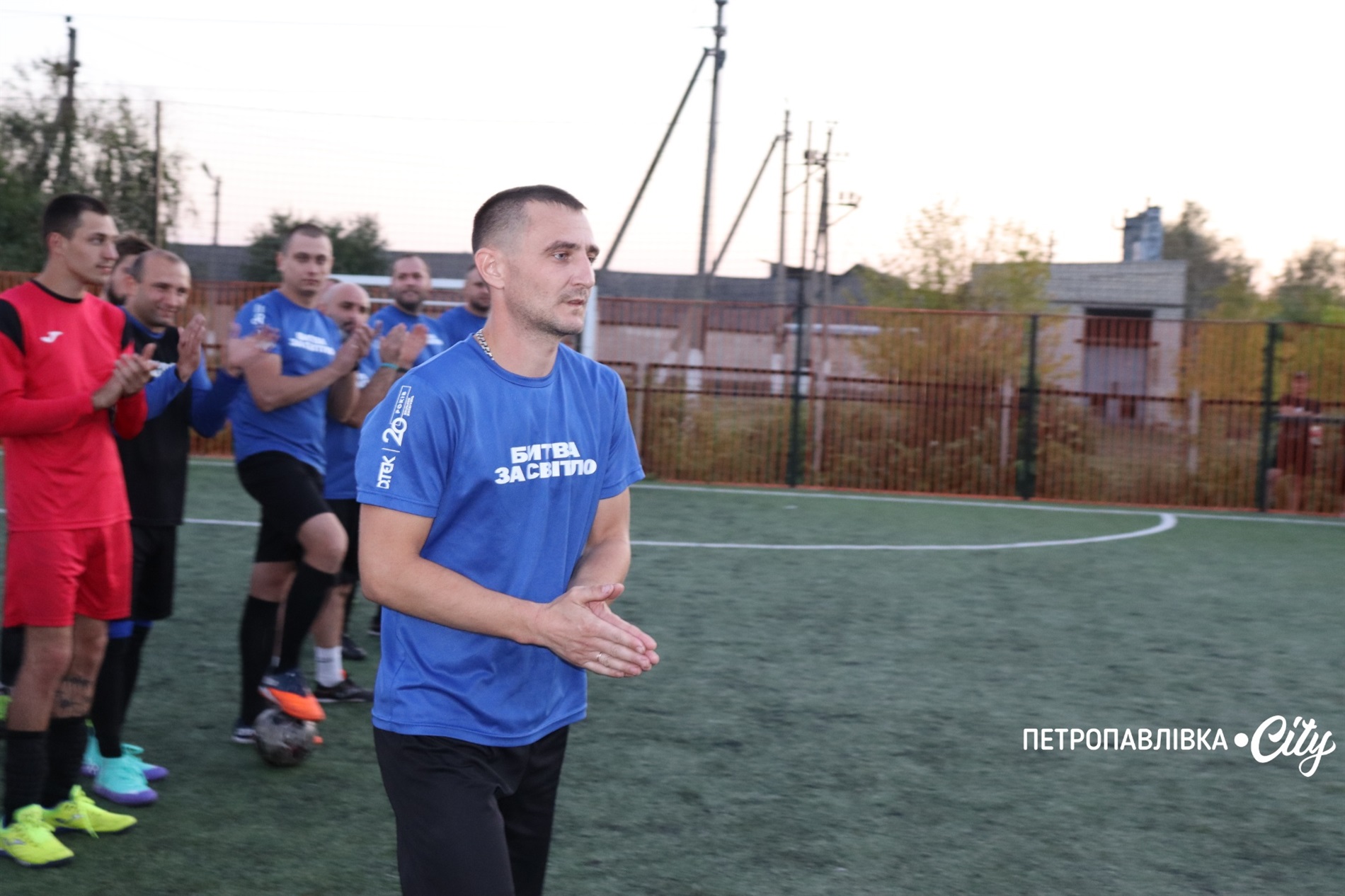 Футбольний турнір на Кубок “Степової зорі”: ветерани ЗСУ на полі разом із земляками