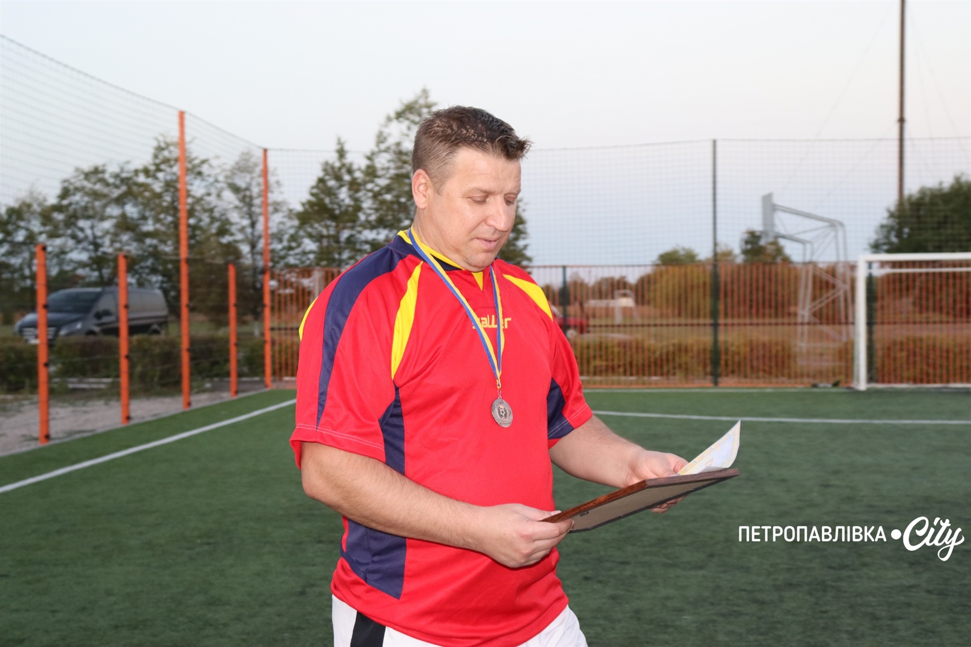 Футбольний турнір на Кубок “Степової зорі”: ветерани ЗСУ на полі разом із земляками