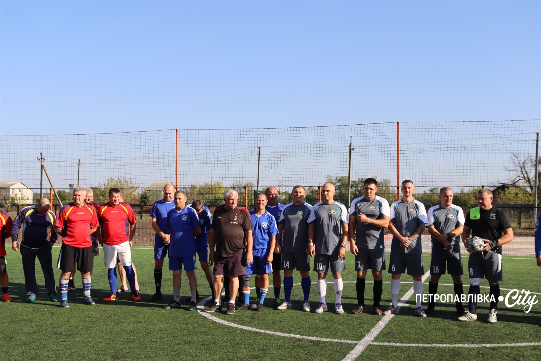 Футбольний турнір на Кубок “Степової зорі”: ветерани ЗСУ на полі разом із земляками