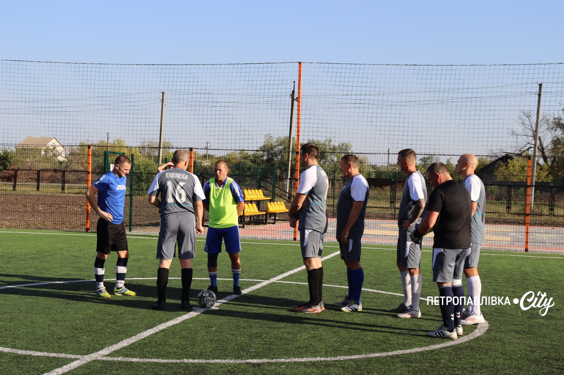 Футбольний турнір на Кубок “Степової зорі”: ветерани ЗСУ на полі разом із земляками