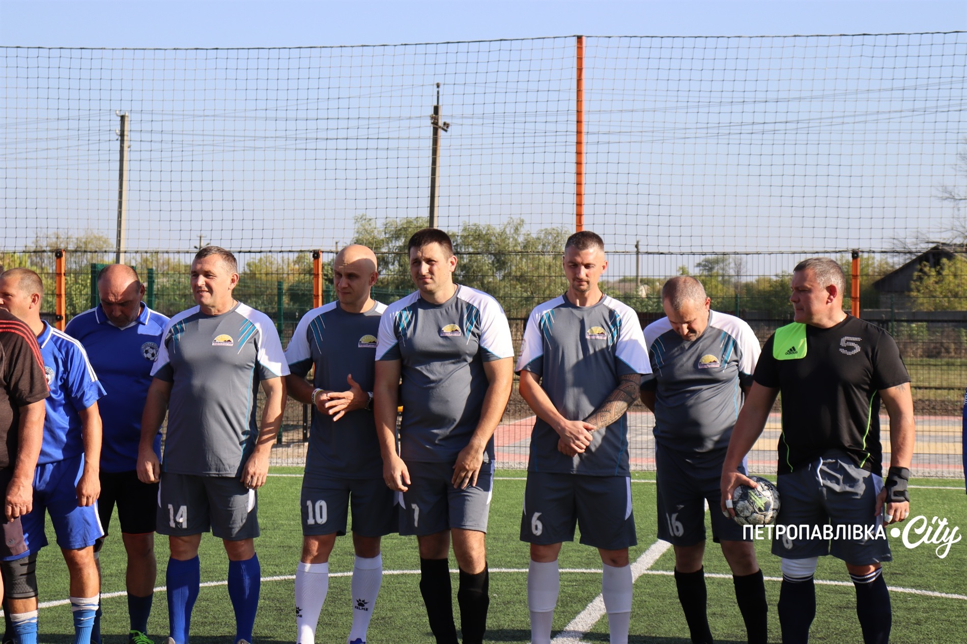 Футбольний турнір на Кубок “Степової зорі”: ветерани ЗСУ на полі разом із земляками