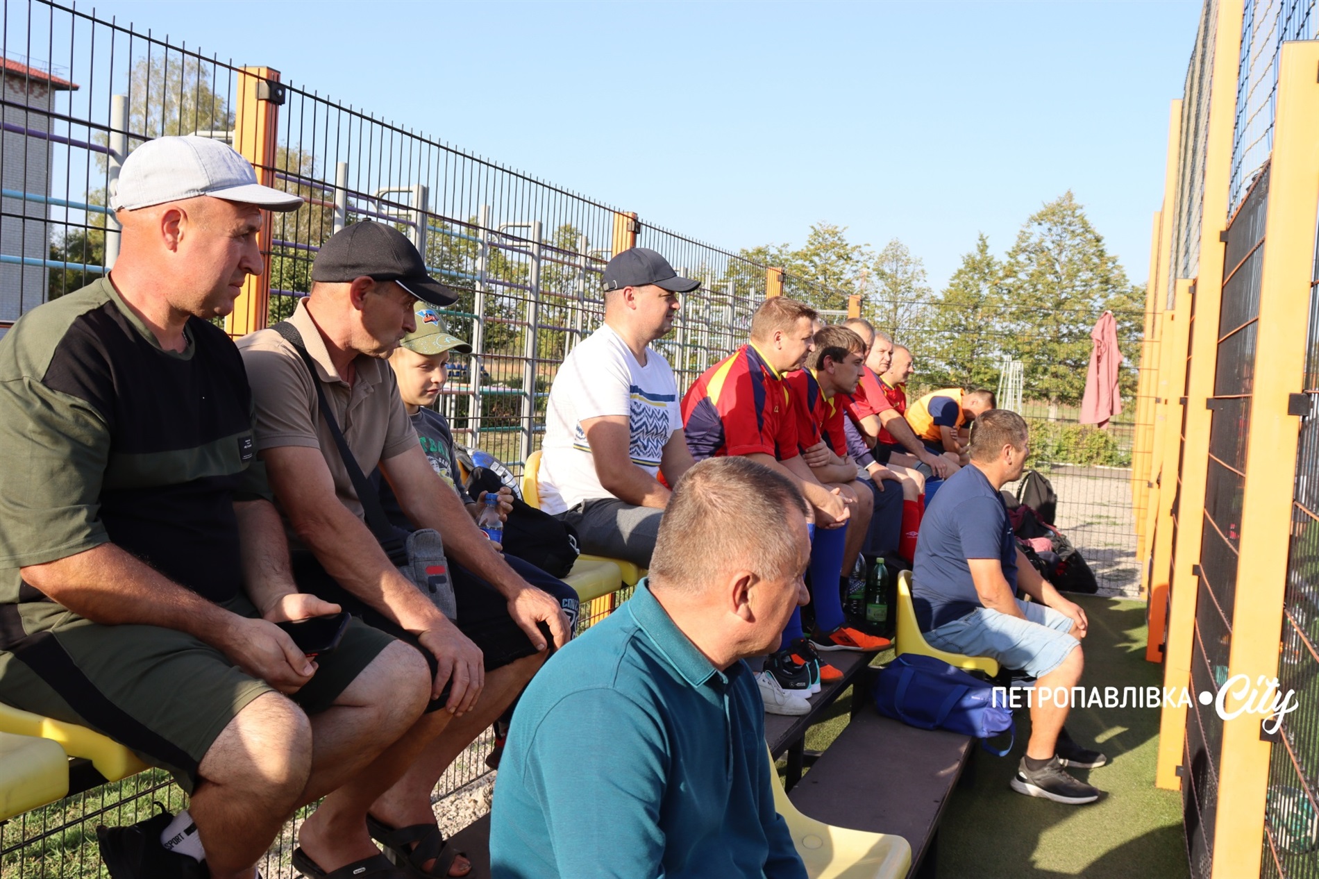 Футбольний турнір на Кубок “Степової зорі”: ветерани ЗСУ на полі разом із земляками