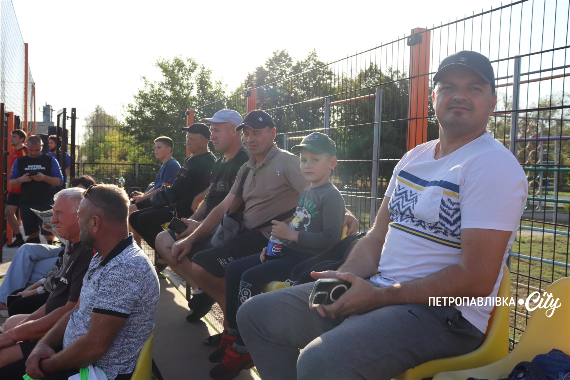 Футбольний турнір на Кубок “Степової зорі”: ветерани ЗСУ на полі разом із земляками
