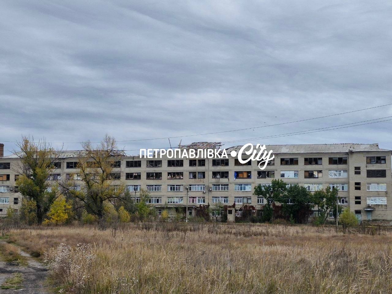 Ніч у Петропавлівці: дрони, вибухи і лікарня під ударом