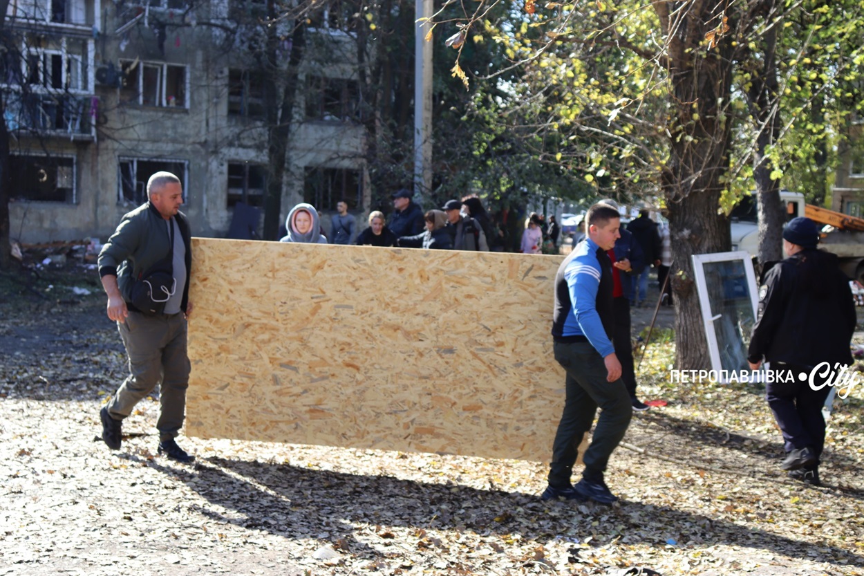 Ніч, яку пережило Шахтарське: історії людей після атаки шахедів (ВІДЕО)