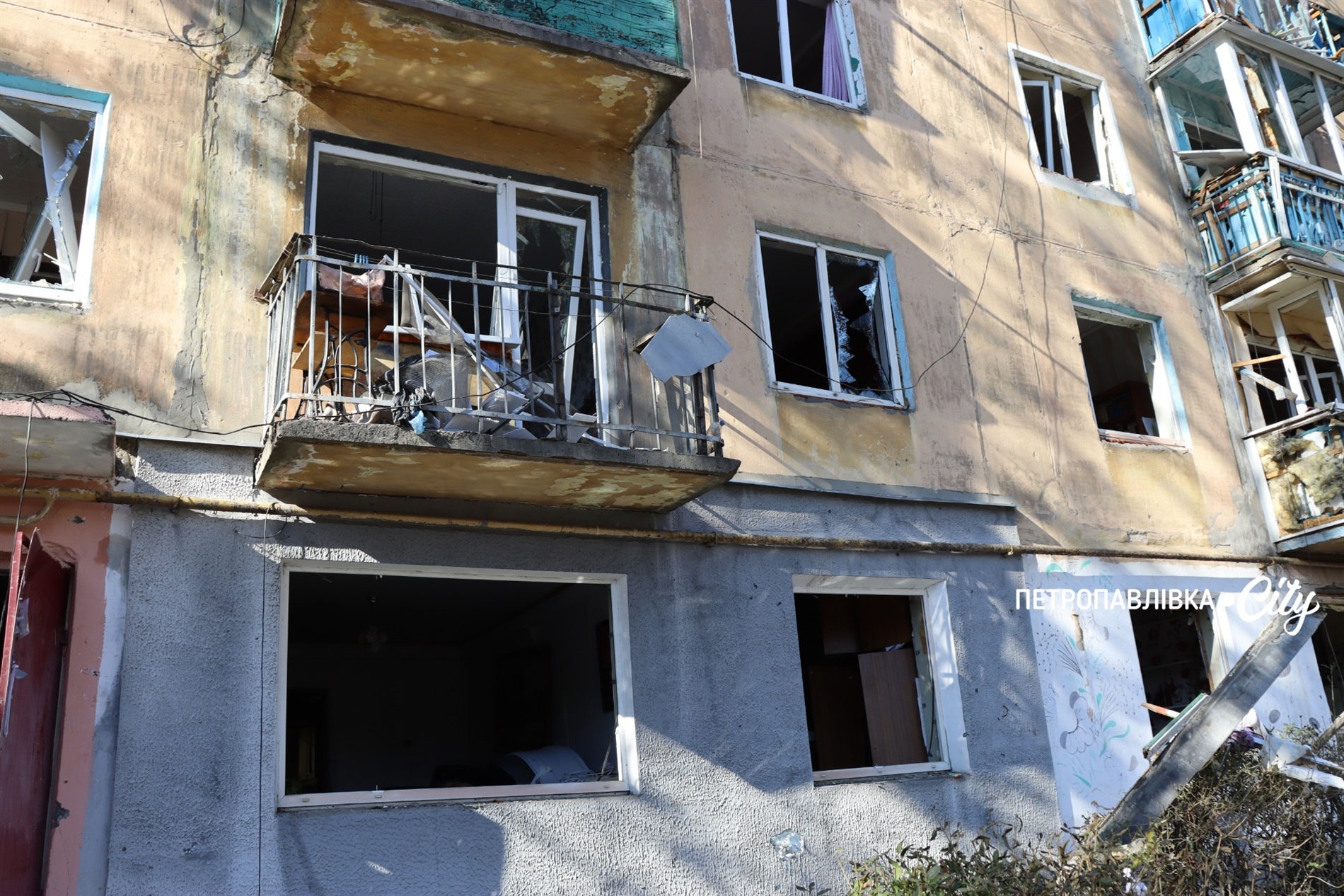 Ніч, яку пережило Шахтарське: історії людей після атаки шахедів (ВІДЕО)