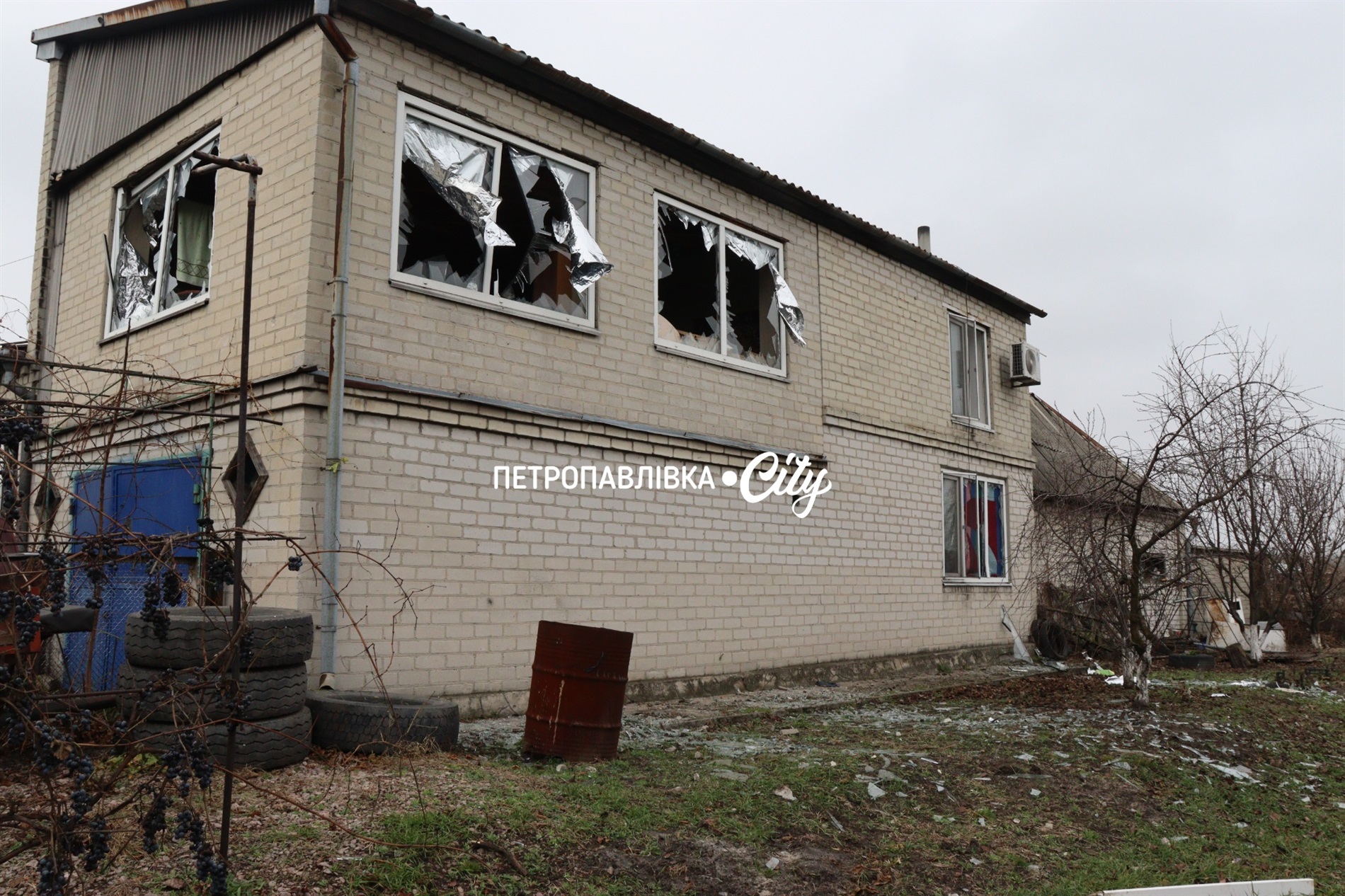 Ніч, у якій тріщав бетон: Миколаївка пережила масований удар шахедів (ВІДЕО)