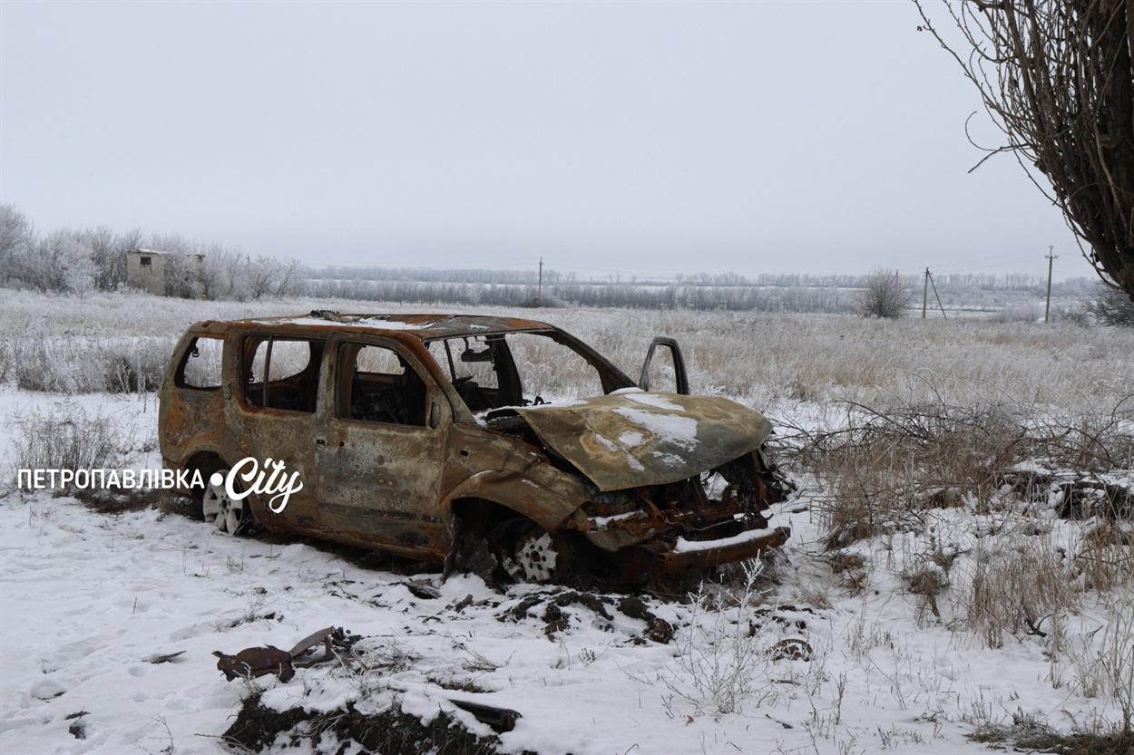 За кілька кілометрів від фронту: дітей із Васильківського евакуюють