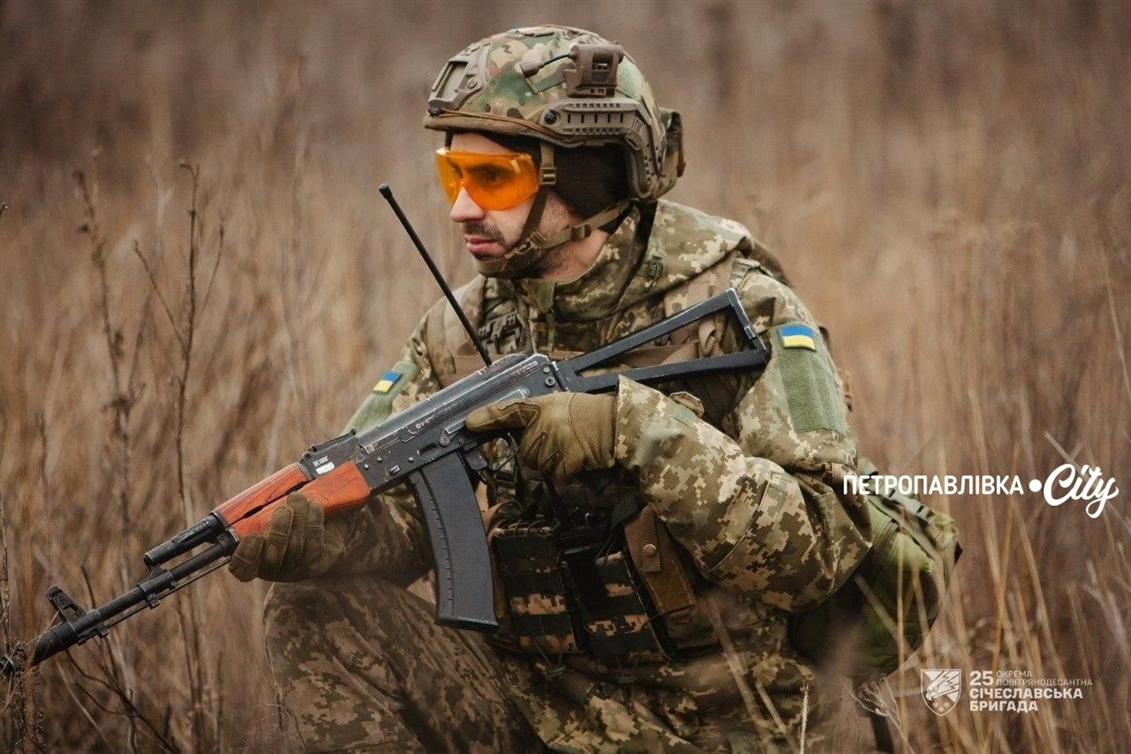 Ultra: Я не втрачаю життя - я проживаю його з найбільшою користю”. Як вчителька стала розвідницею