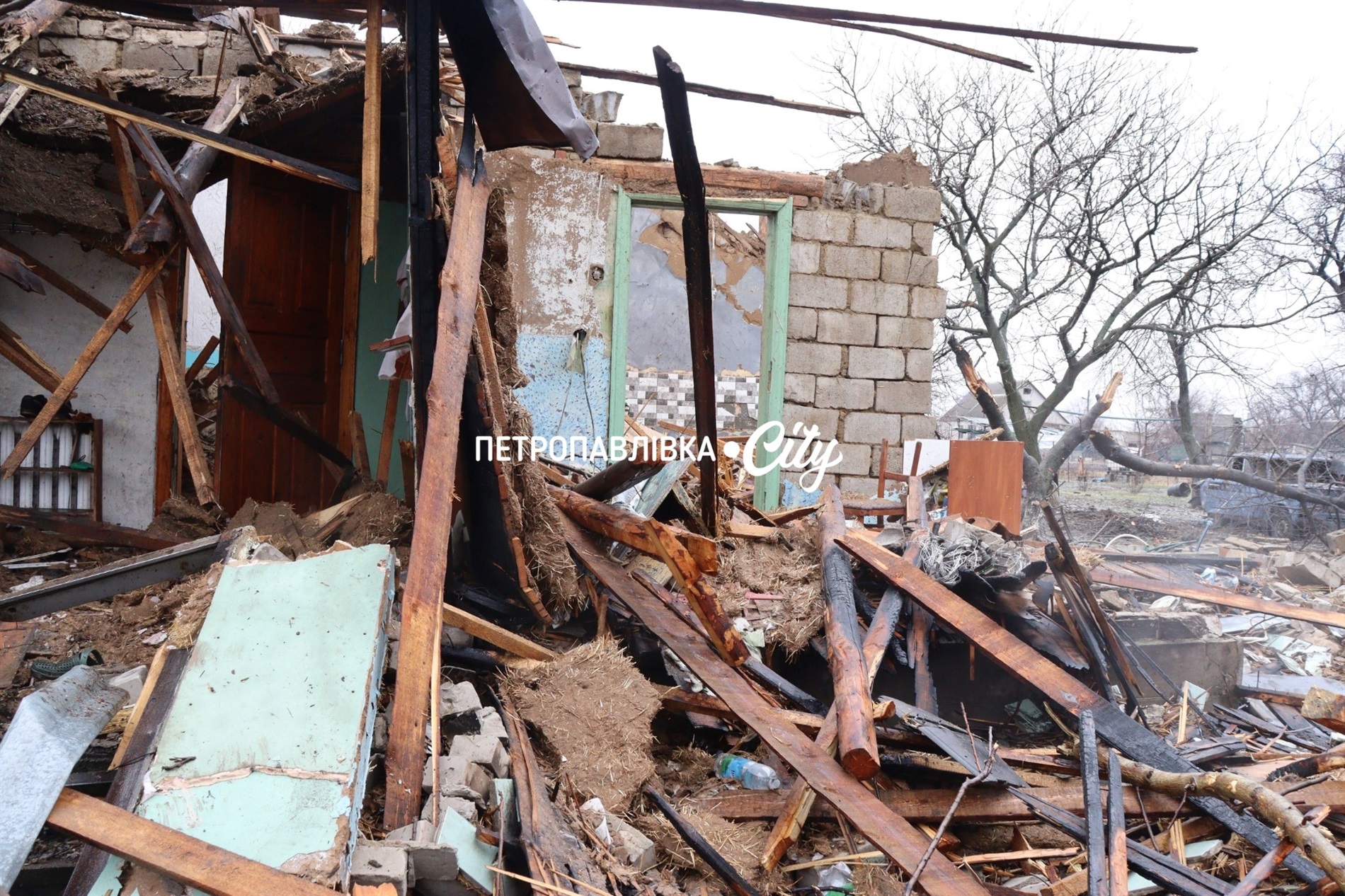 Ніч у Петропавлівці, коли небо гуділо загрозою, та день, коли дім зник за одну мить (ВІДЕО)