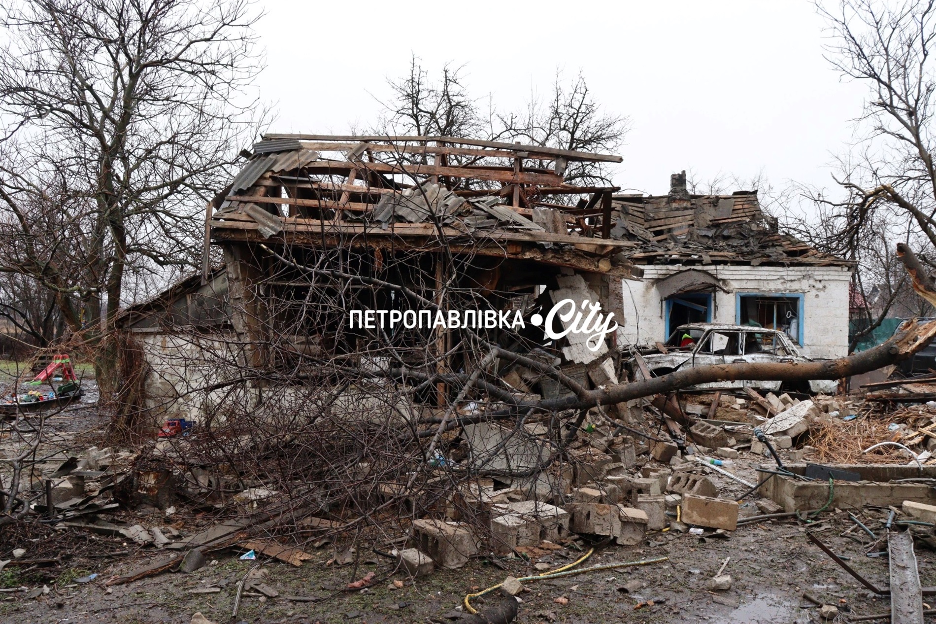 Ніч у Петропавлівці, коли небо гуділо загрозою, та день, коли дім зник за одну мить (ВІДЕО)