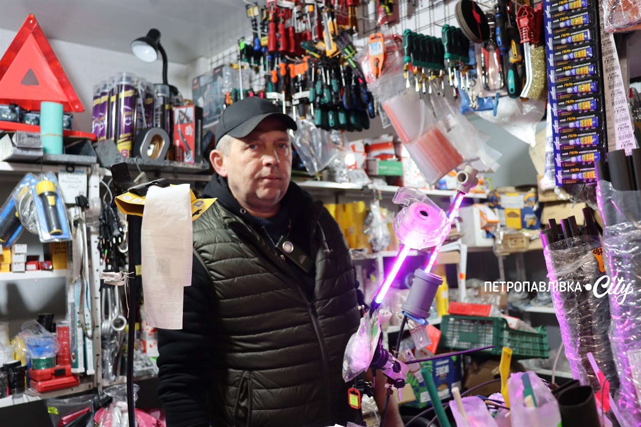 Життя на межі: як живуть у прифронтових селах Донеччини (ВІДЕО)