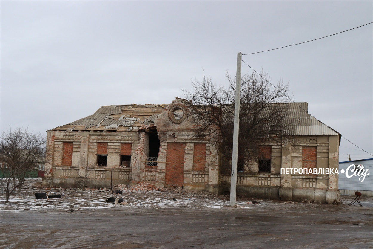 Життя на межі: як живуть у прифронтових селах Донеччини (ВІДЕО)
