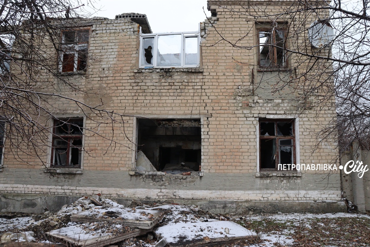 Життя на межі: як живуть у прифронтових селах Донеччини (ВІДЕО)