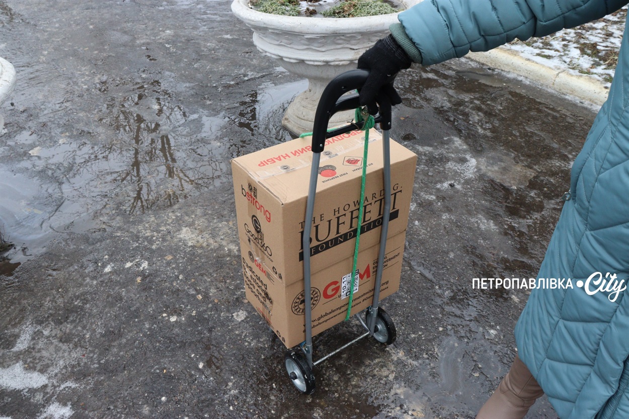 Життя на межі: як живуть у прифронтових селах Донеччини (ВІДЕО)