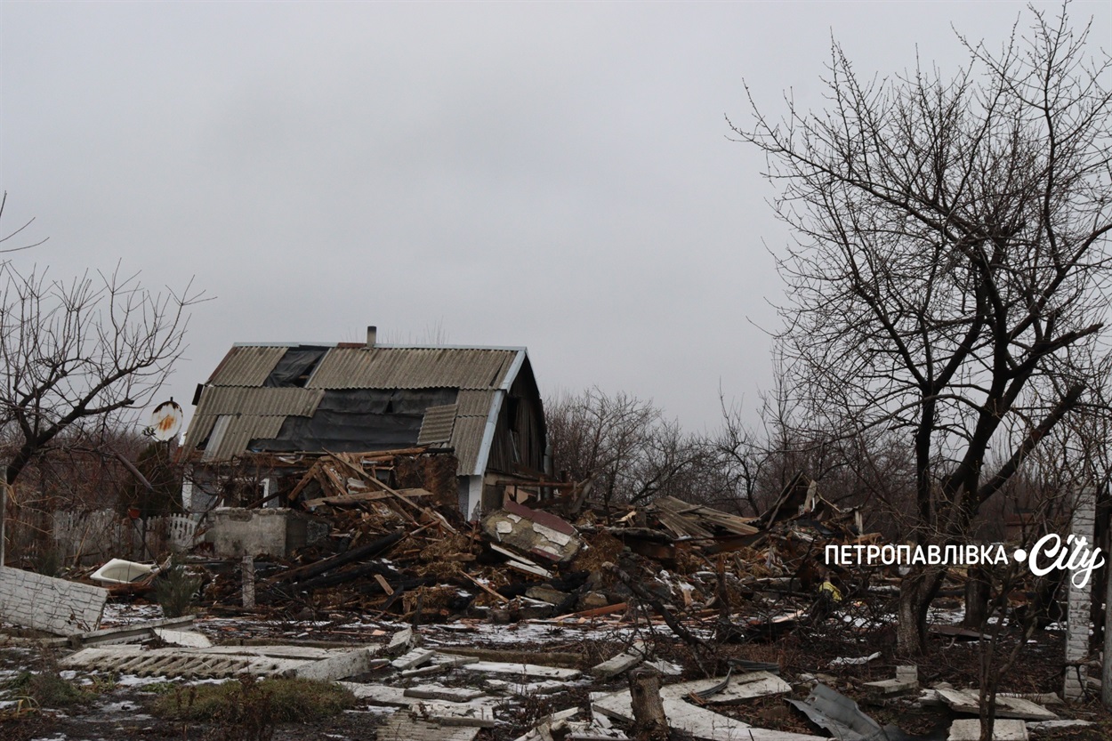 Життя на межі: як живуть у прифронтових селах Донеччини (ВІДЕО)