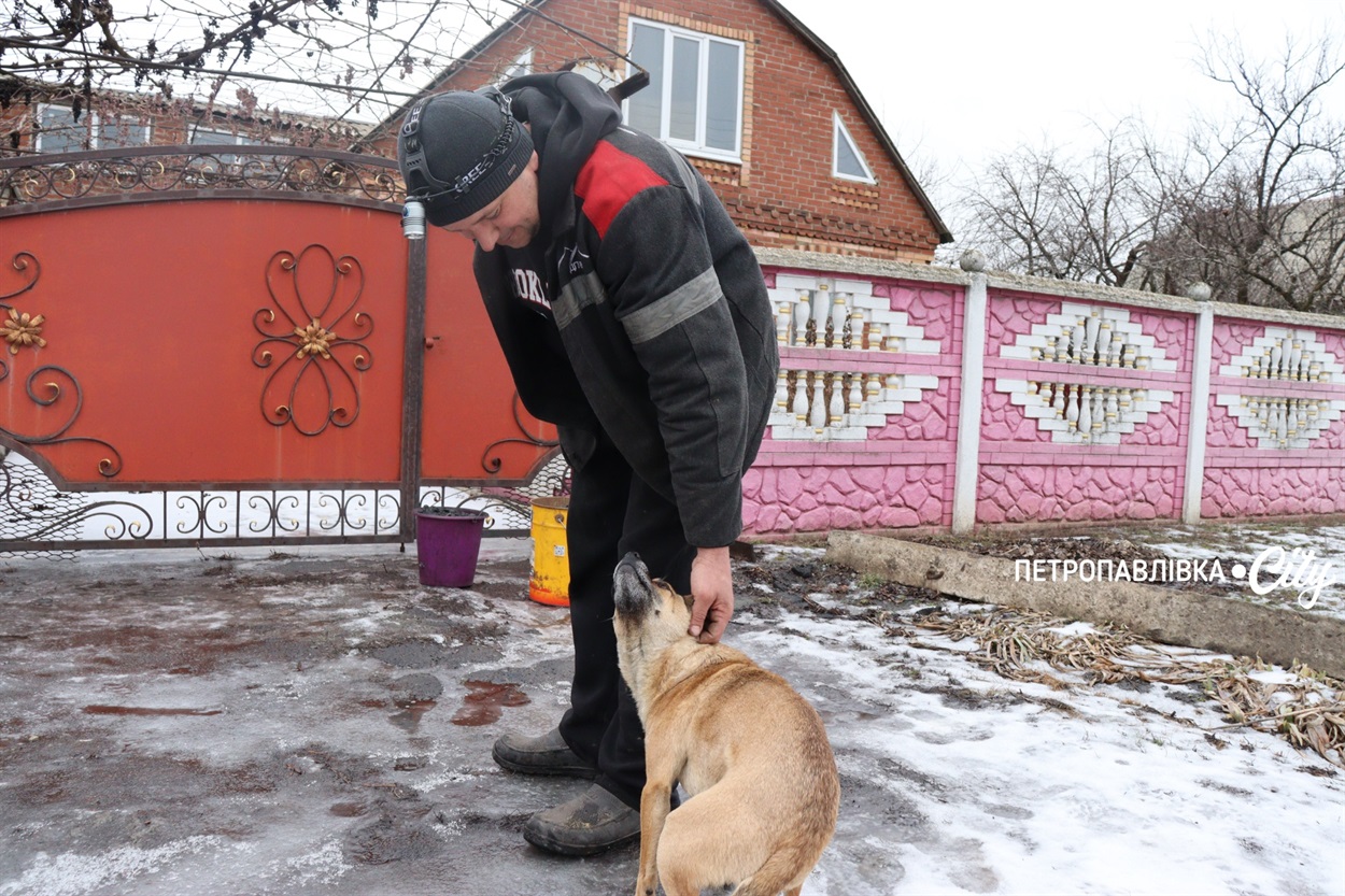 Життя на межі: як живуть у прифронтових селах Донеччини (ВІДЕО)
