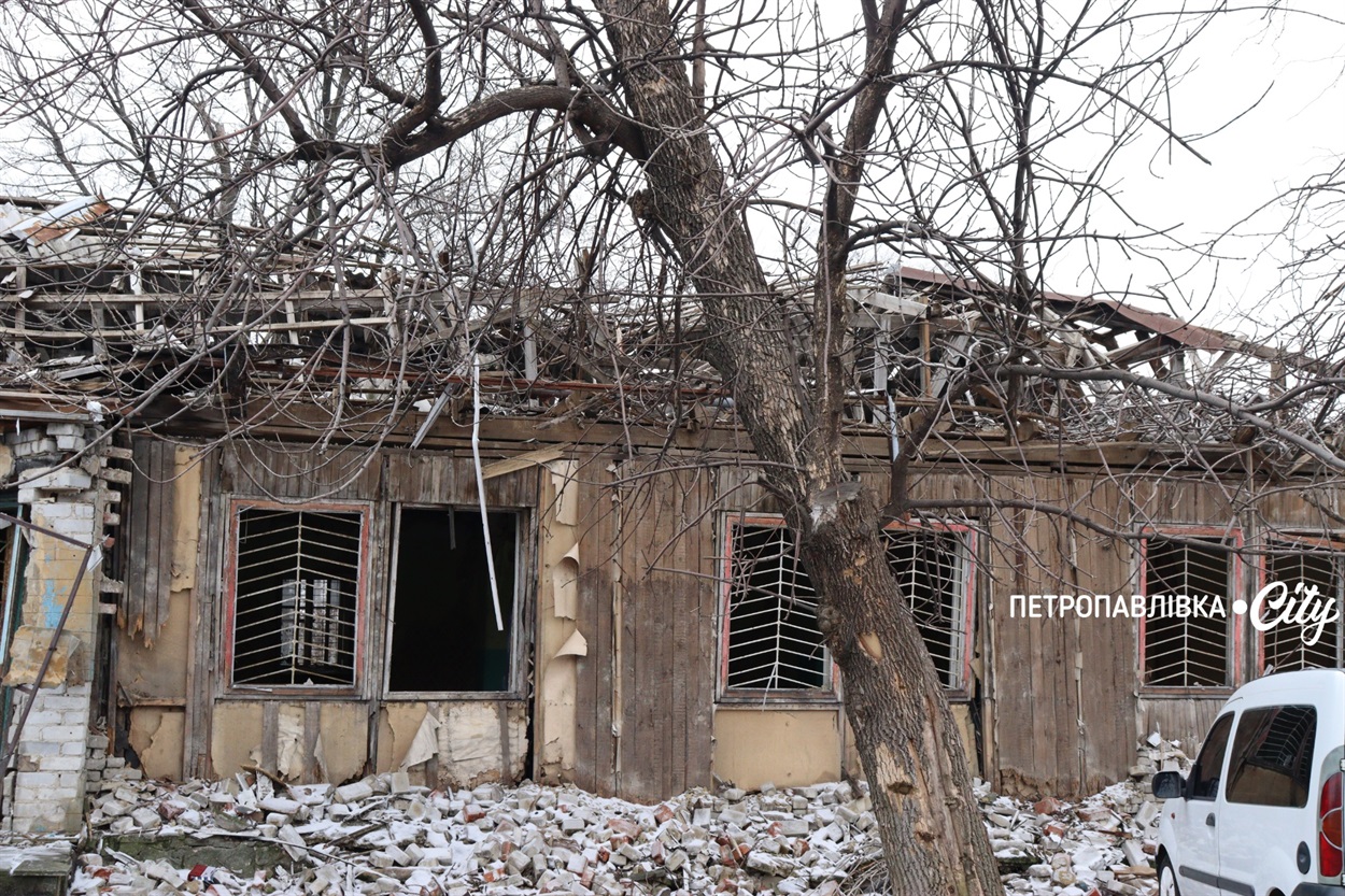 Життя на межі: як живуть у прифронтових селах Донеччини (ВІДЕО)