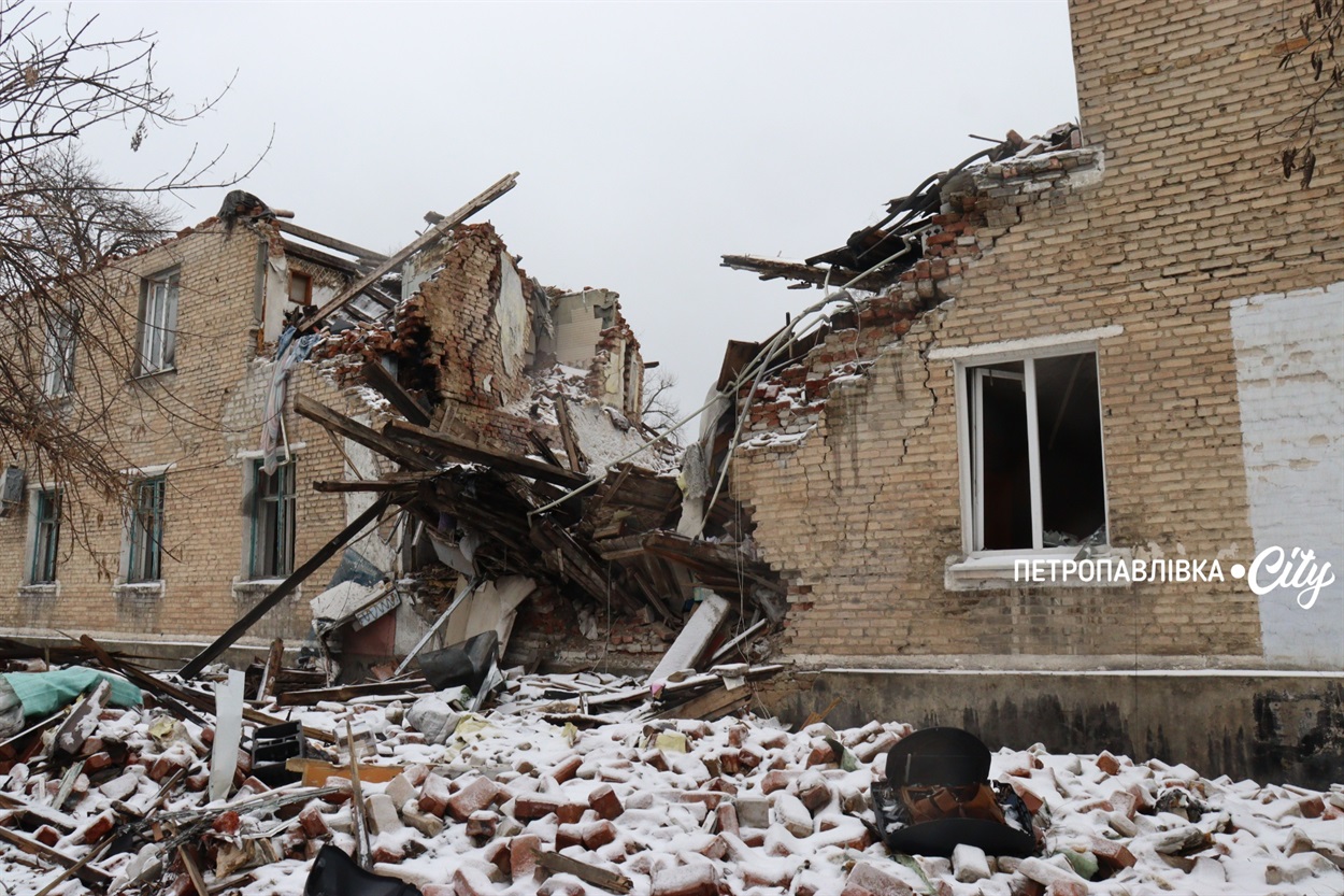 Життя на межі: як живуть у прифронтових селах Донеччини (ВІДЕО)