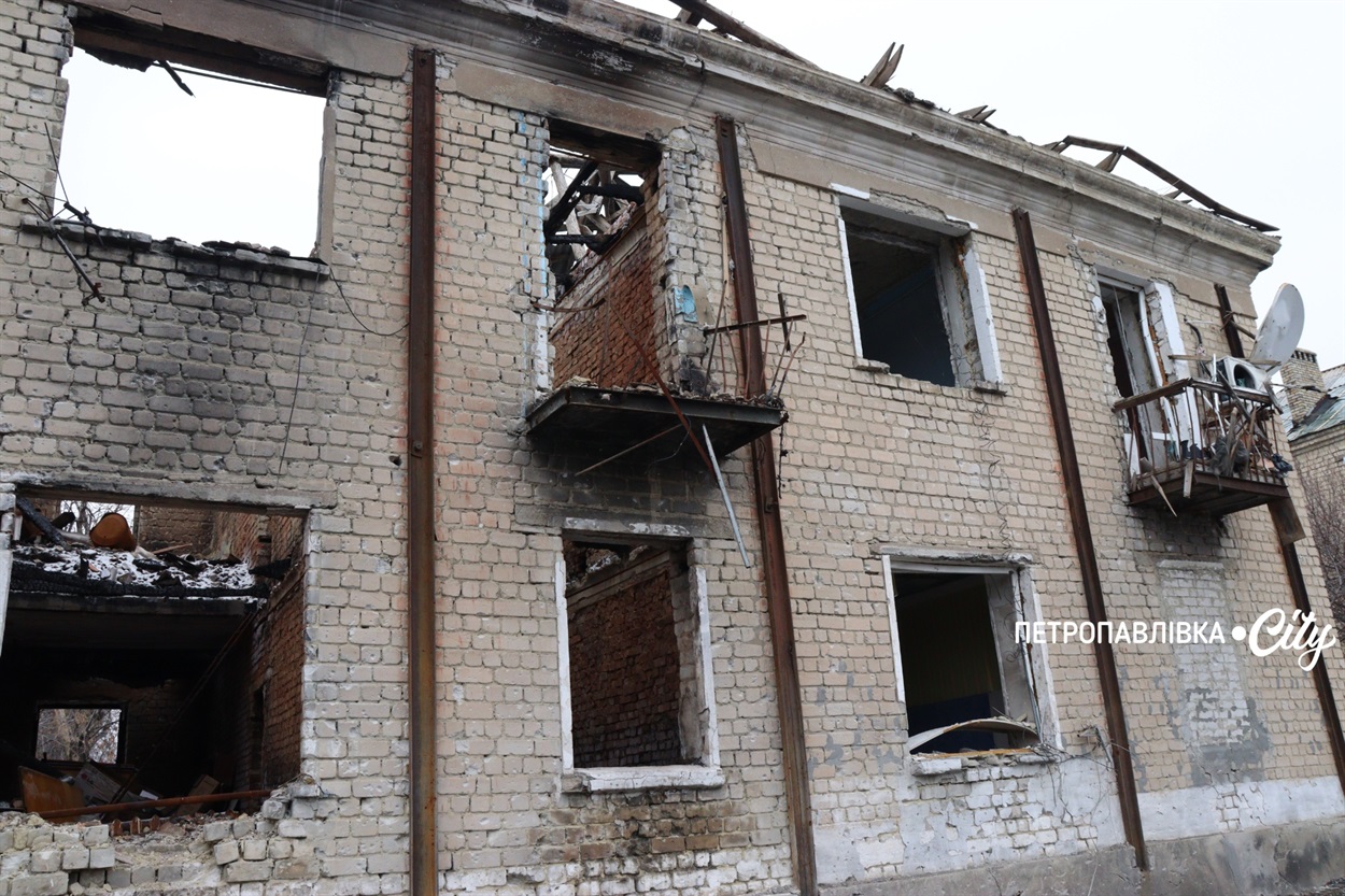 Життя на межі: як живуть у прифронтових селах Донеччини (ВІДЕО)