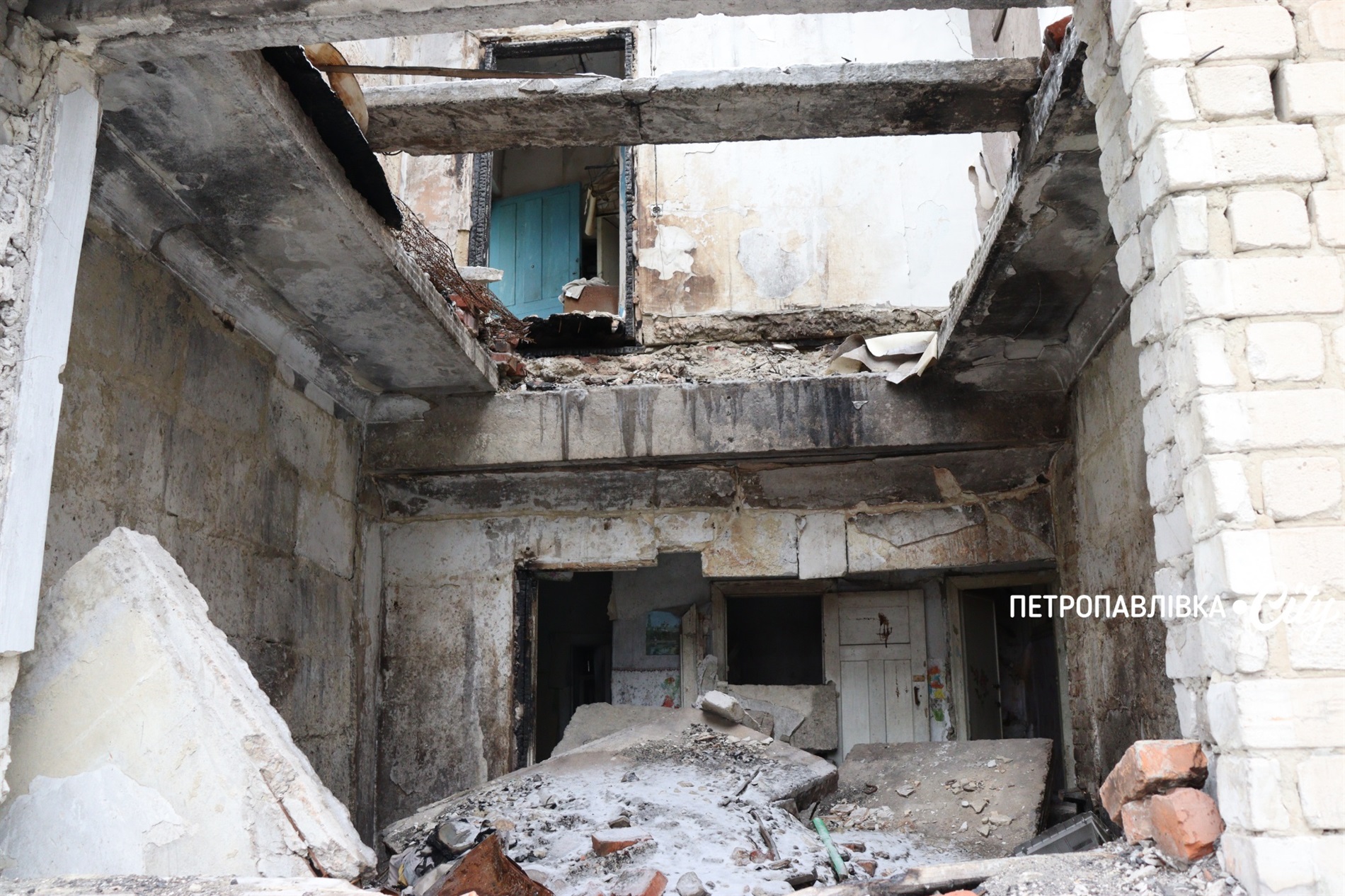 Життя на межі: як живуть у прифронтових селах Донеччини (ВІДЕО)