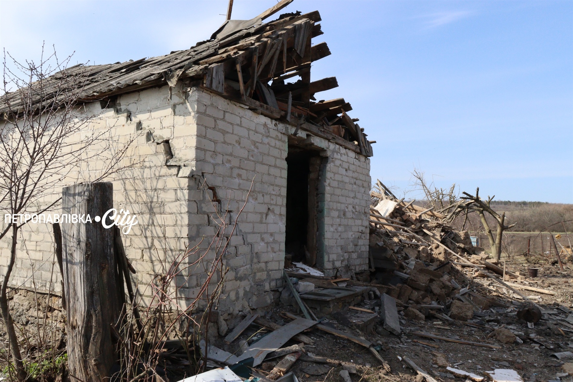 У Петрівці люди пережили страшну ніч: зруйновані будинки (ВІДЕО)