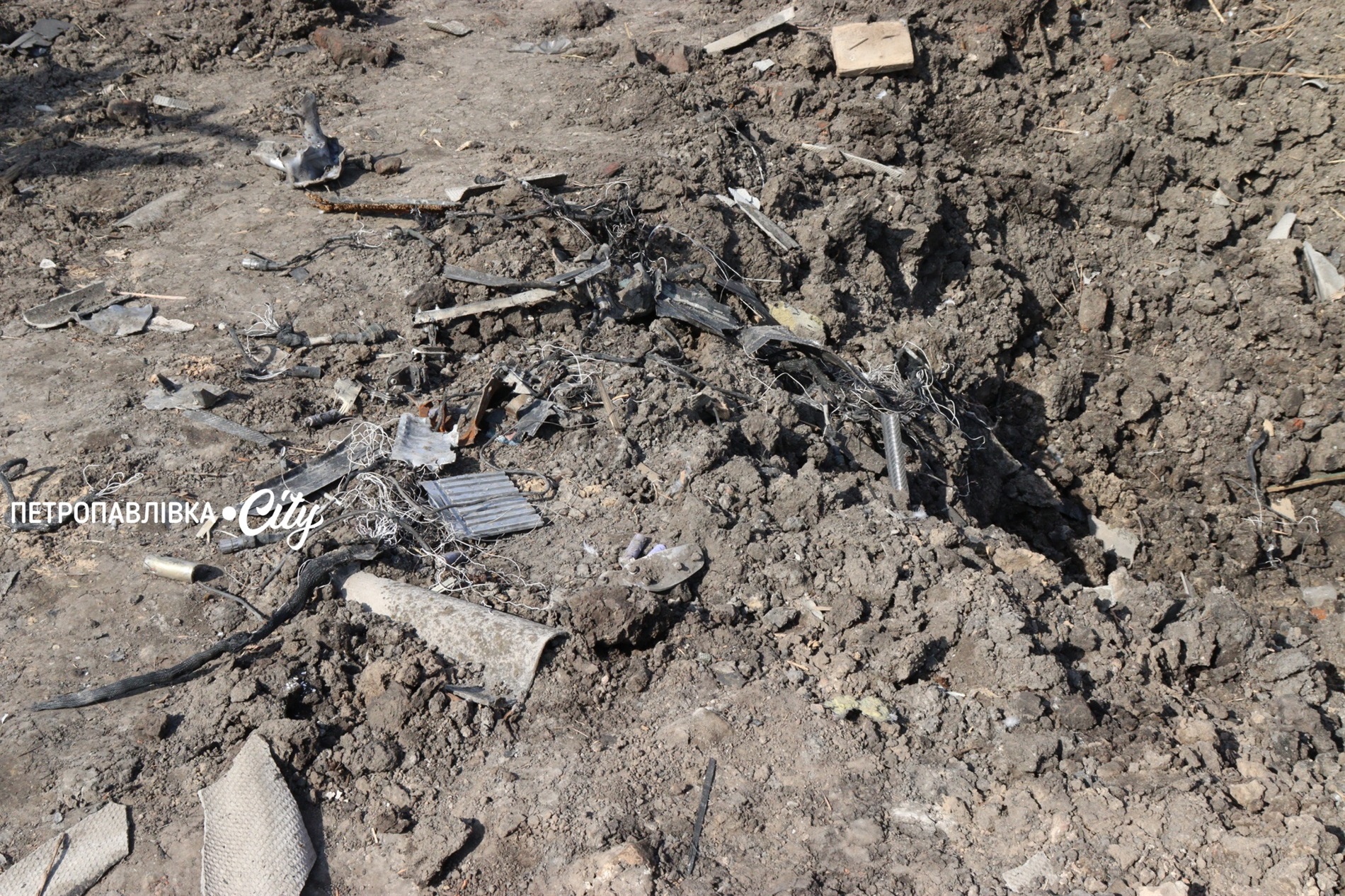 У Петрівці люди пережили страшну ніч: зруйновані будинки (ВІДЕО)