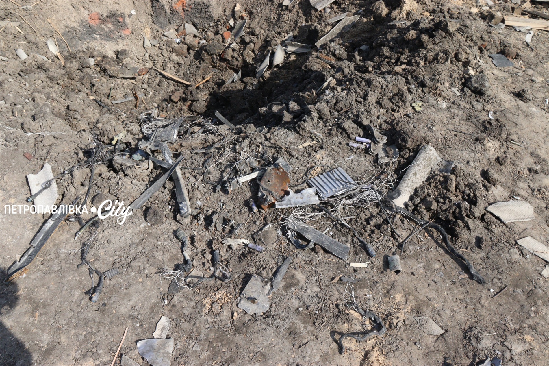 У Петрівці люди пережили страшну ніч: зруйновані будинки (ВІДЕО)