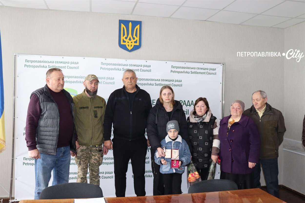 Орденом «За мужність» ІІІ ступеню посмертно нагороджено Олега Чирву з Петропавлівки (ВІДЕО)