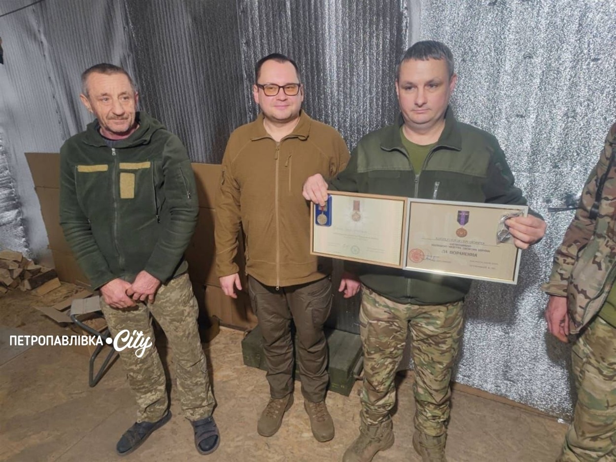 На щиті Сергій Кіяшко - Петропавлівка прощається з офіцером 24-ї бригади імені Короля Данила (ВІДЕО)