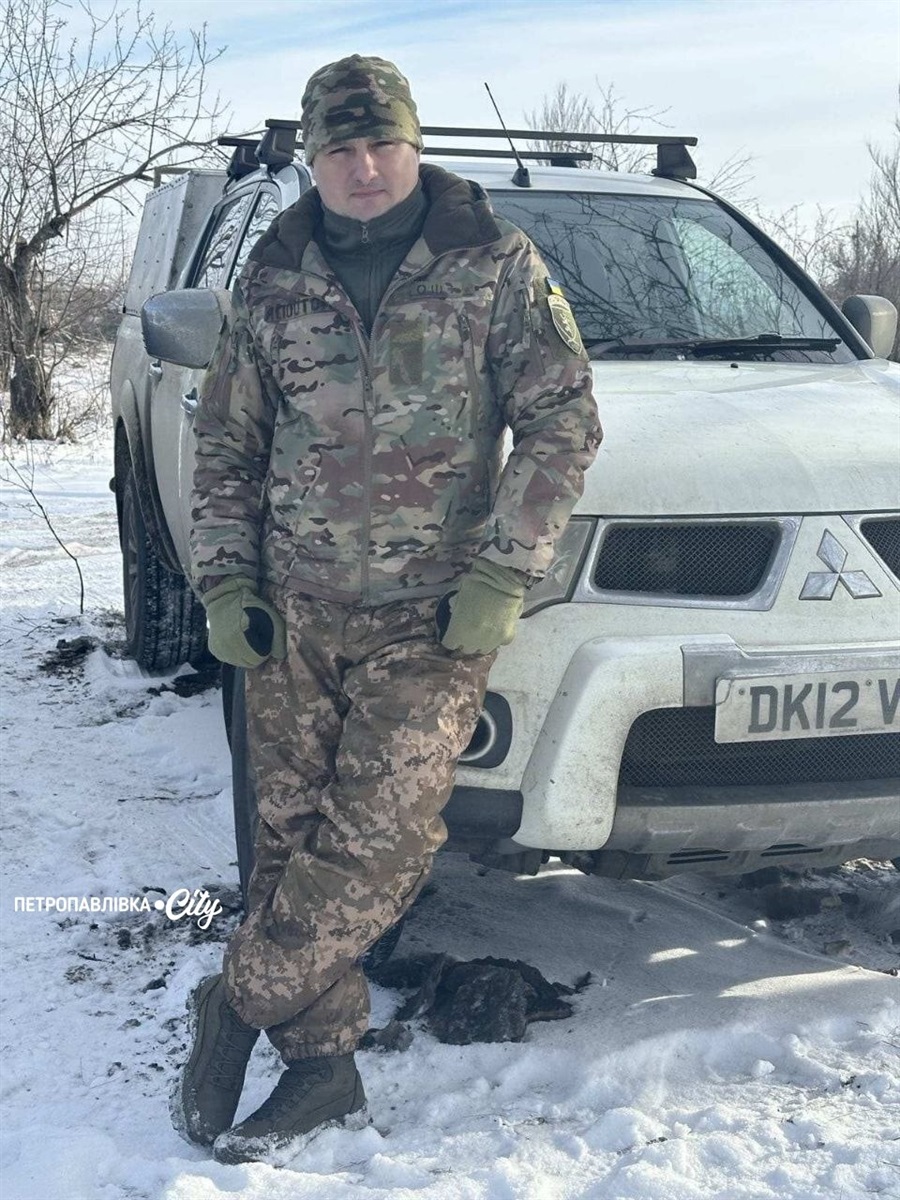 На щиті Сергій Кіяшко - Петропавлівка прощається з офіцером 24-ї бригади імені Короля Данила (ВІДЕО)