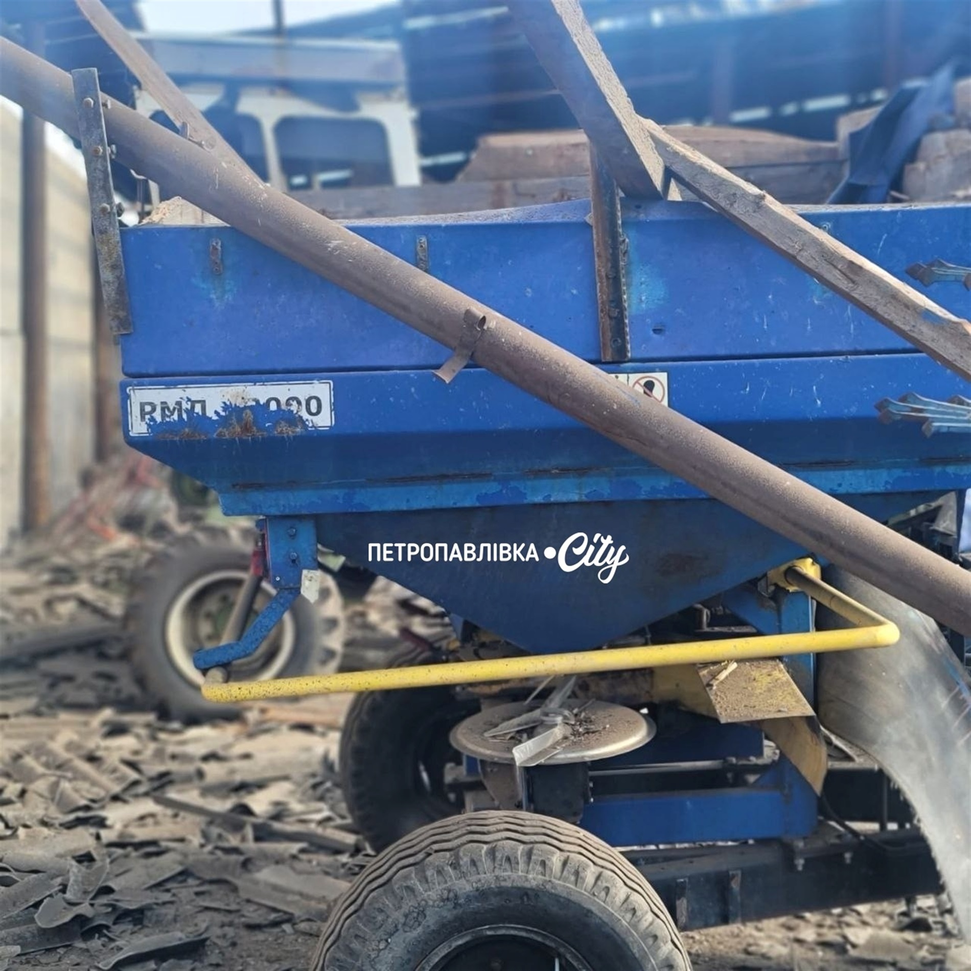 Ворог атакував Петропавлівську та Українську громади: пошкоджені будинки, ферма та інфраструктура