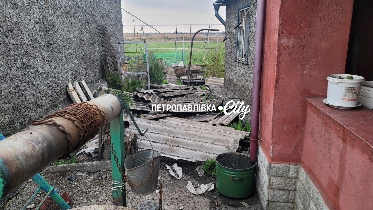 Ворог атакував Петропавлівську та Українську громади: пошкоджені будинки, ферма та інфраструктура
