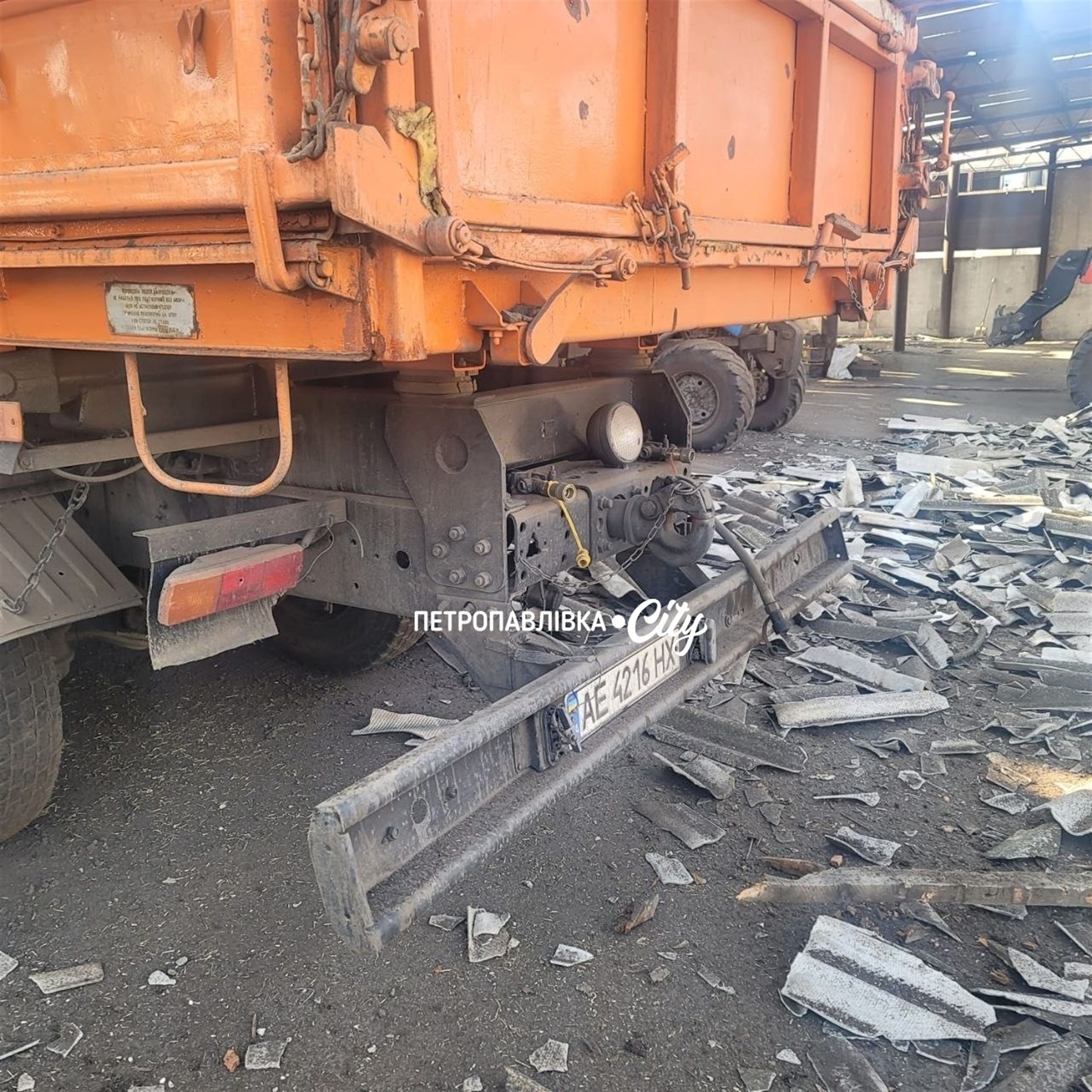 Ворог атакував Петропавлівську та Українську громади: пошкоджені будинки, ферма та інфраструктура