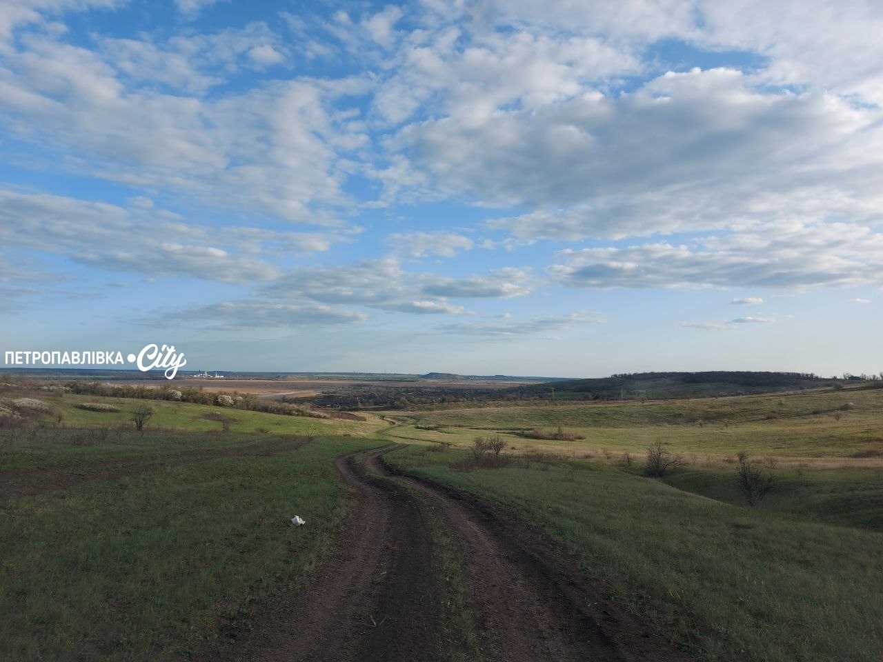 Від гарбузового села до висоти над лиманами: мандруємо місцями сили Присамарського краю