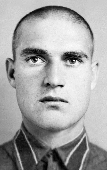 Лобачов Петро Максимович
(помер від ран у 24 роки)