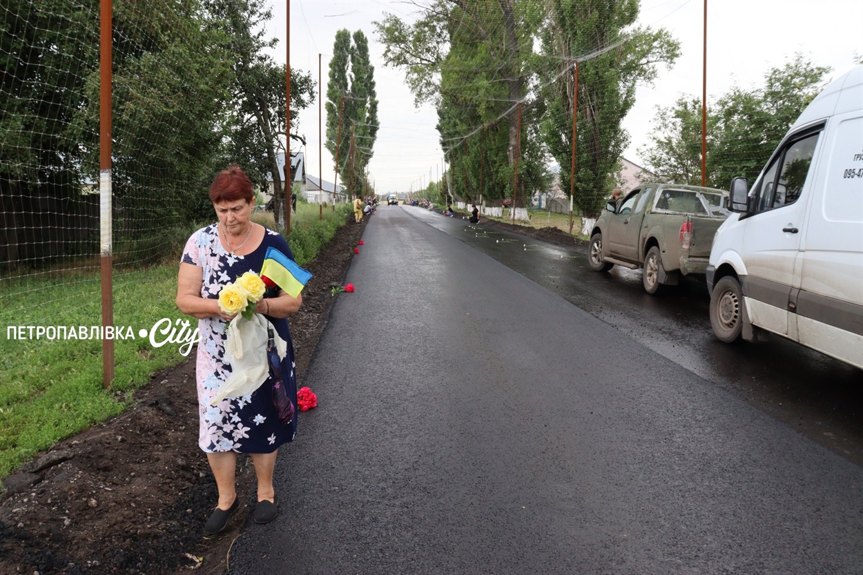 «Ми до останнього вірили, що він живий»: на щиті Шмирьов Роман з Донеччини (ВІДЕО)