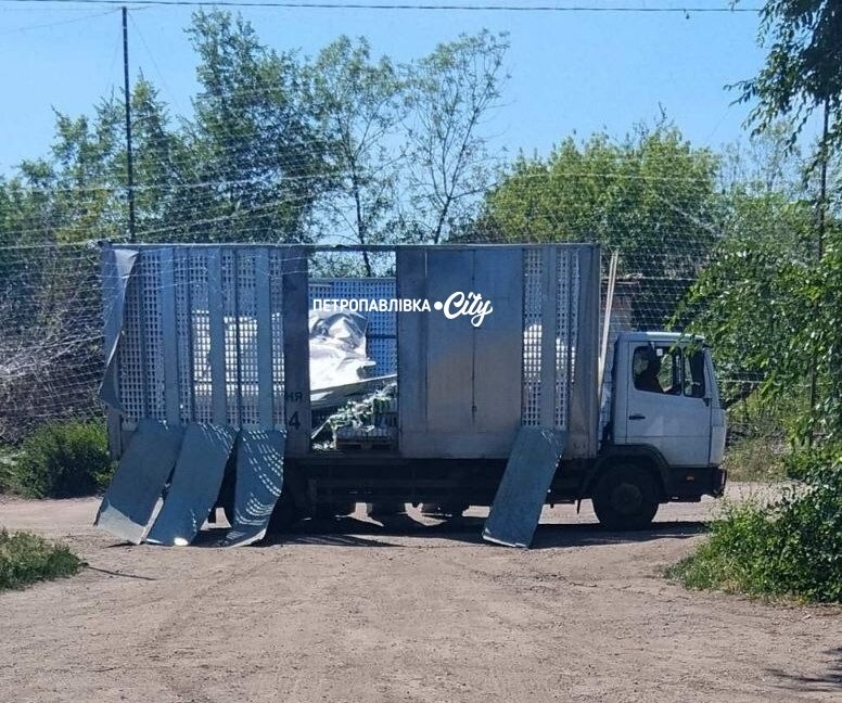 Ворожі дрони та КАБи атакували Росішки, Петропавлівку та Богинівку: загинула дитина