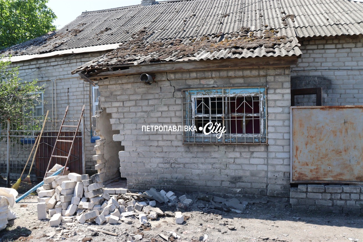 Ворожі дрони та КАБи атакували Росішки, Петропавлівку та Богинівку: загинула дитина