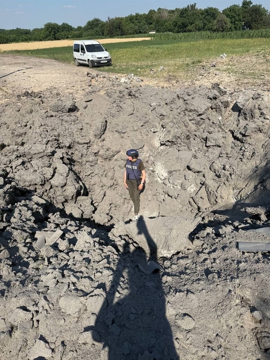 «Як тепер жити?..» У селі Шевченка російські КАБи вбили семирічну Вероніку та знищили будинки мирних