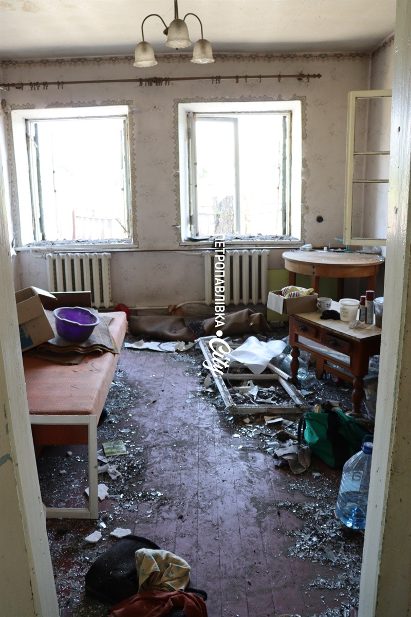 «Як тепер жити?..» У селі Шевченка російські КАБи вбили семирічну Вероніку та знищили будинки мирних