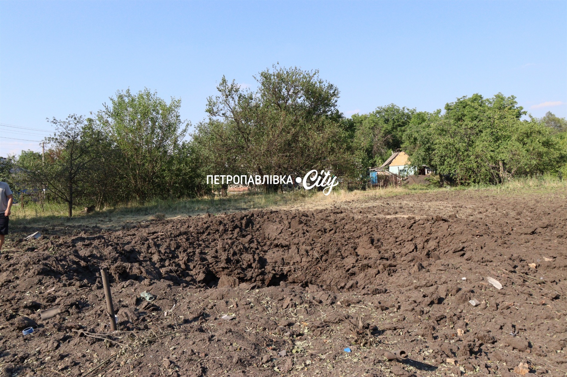 «Як тепер жити?..» У селі Шевченка російські КАБи вбили семирічну Вероніку та знищили будинки мирних