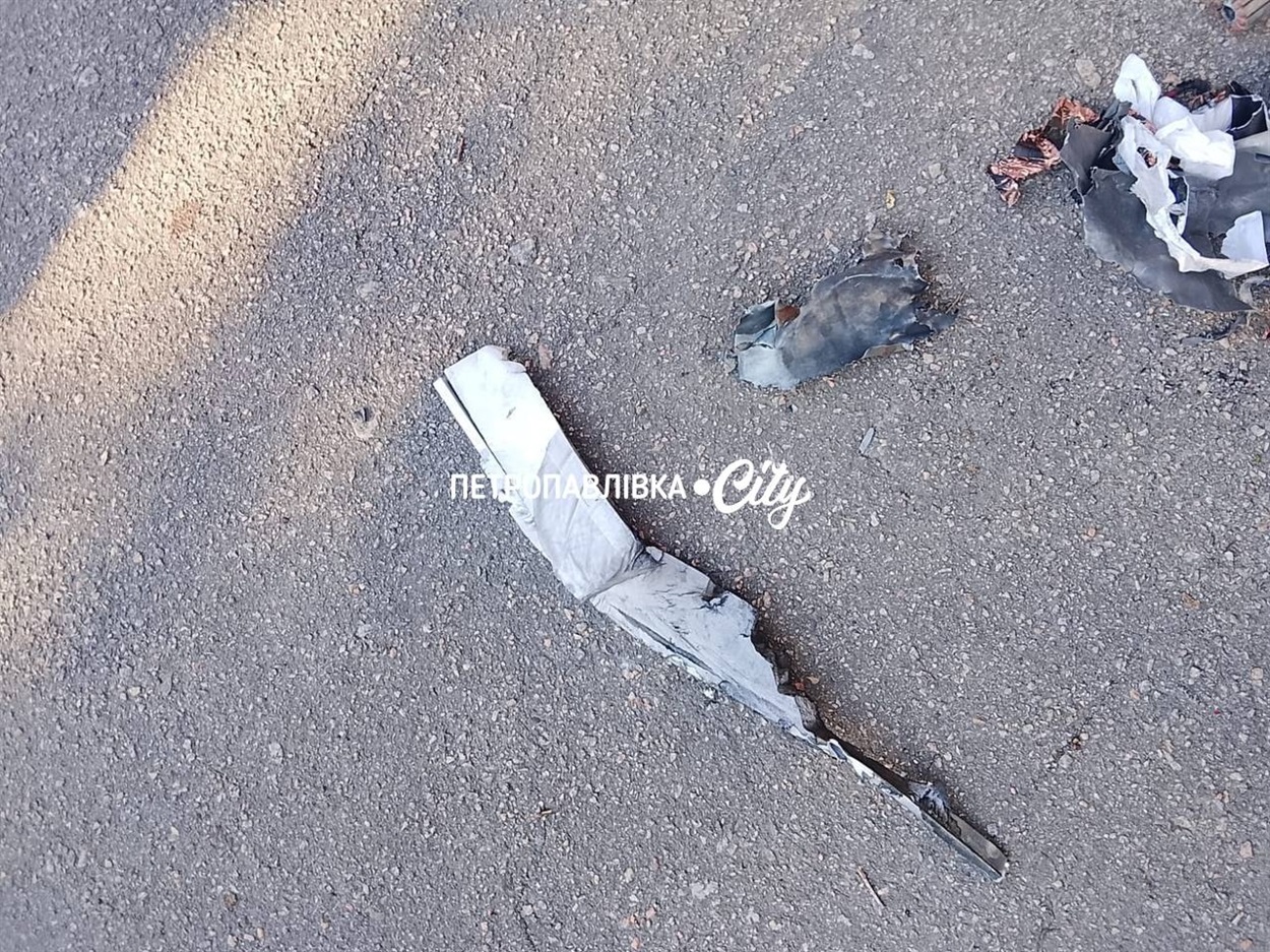 Два удари «Молнією» за добу: у Петропавлівці згоріло 107 гектарів пшениці